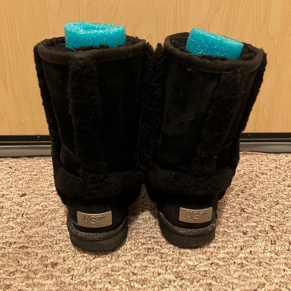 UGG Women's Carter Boots